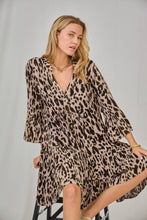 Afbeelding in Gallery-weergave laden, last queen - Leopard print flared tunic dress.: BROWN / Printed / Medium