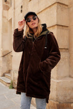 Afbeelding in Gallery-weergave laden, Attrait Paris - Long hooded parka, reversible fur (Copy): Beige