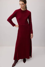 Afbeelding in Gallery-weergave laden, Touché Privé EU - KNITWEAR DRESS: Burgundy / Standart
