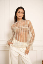 Afbeelding in Gallery-weergave laden, CHOKLATE PARIS - Polka dot lace blouse - CK08375: Ecru/Blanc / 1S-1M-1L