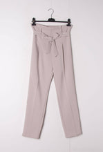Afbeelding in Gallery-weergave laden, Afinity - Women's tailored pants A3305PT – high waist with belt: Green / Standard / S