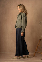 Afbeelding in Gallery-weergave laden, LULUMARY - Short trench V357: Beige / 3S/M 3M/L