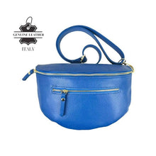 Afbeelding in Gallery-weergave laden, Chenson & Gorett - Large Italian Leather Women's Waist Bag with Front Pocket: Army Green