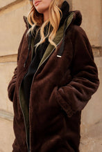 Afbeelding in Gallery-weergave laden, Attrait Paris - Long hooded parka, reversible fur (Copy): Beige