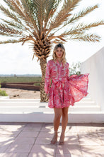 Afbeelding in Gallery-weergave laden, CHOKLATE PARIS printed in silk tencel Powder pink dress