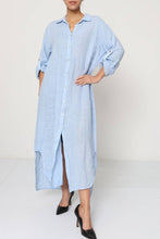 Afbeelding in Gallery-weergave laden, LÉA & LUC - Long shirt dresses in 100% Linen REF. 1484: Sky Blue / Unique