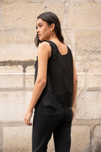 Afbeelding in Gallery-weergave laden, CHOKLATE PARIS - Top with lace insert - CK08500: White / 1S-1M-1 L