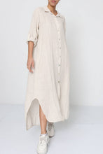 Afbeelding in Gallery-weergave laden, LÉA & LUC - Long shirt dresses in 100% Linen REF. 1484: Tabaco / Unique