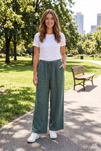 Afbeelding in Gallery-weergave laden, LÉA & LUC - 100% linen trousers REF. 30132: Beige / Unique