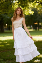 Afbeelding in Gallery-weergave laden, LÉA & LUC - Linen Skirt REF. 80420: White