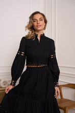 Afbeelding in Gallery-weergave laden, CHOKLATE PARIS - Ellie cropped shirt in openwork cotton - 81013: White / 1 S - 1 M - 1 L