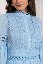 Afbeelding in Gallery-weergave laden, CHOKLATE PARIS - Ellie cropped shirt in openwork cotton - 81013: White / 1 S - 1 M - 1 L