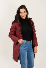 Afbeelding in Gallery-weergave laden, Attrait Paris - Long hooded parka, reversible fur (Copy): Beige