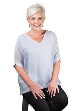 Afbeelding in Gallery-weergave laden, TINA Stephens Italy/Tees By Tina - Sasha Silk Double V-Neck Kaftan (BSS201): 100 White