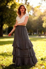 Afbeelding in Gallery-weergave laden, LÉA & LUC - Linen Skirt REF. 80420: White