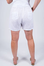 Afbeelding in Gallery-weergave laden, TINA Stephens Italy/Tees By Tina - Corey Linen Sailor Short (PS111): 230 Stone
