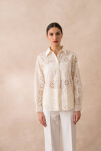 Afbeelding in Gallery-weergave laden, Attentif Paris - Solid Embroidered Cotton Shirt: Beige / Sx1 Mx1 Lx1