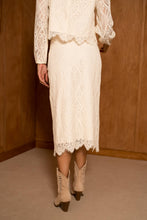 Afbeelding in Gallery-weergave laden, CHOKLATE PARIS - Garance midi skirt in guipure lace - 81026-1: Ecru / 1S-1M-1 L