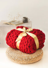 Afbeelding in Gallery-weergave laden, Chunky Wool Studio - Wool Chunky Knit Throws - 30 colors: Vanilla / S 30x50 inches (76x127cm)