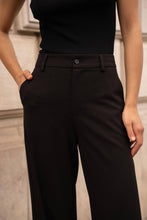 Afbeelding in Gallery-weergave laden, Attentif Paris - High-waisted plain wide-leg pants: Black / Sx1 Mx1 Lx1 XLx1
