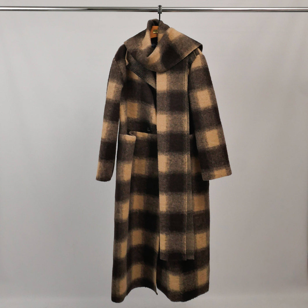 Cecile Wang - Checkered coat with integrated scarf TDM37022