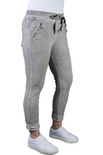 Afbeelding in Gallery-weergave laden, TINA Stephens Italy/Tees By Tina - Riley Zipper Pocket Pant (PL151): 100 White

