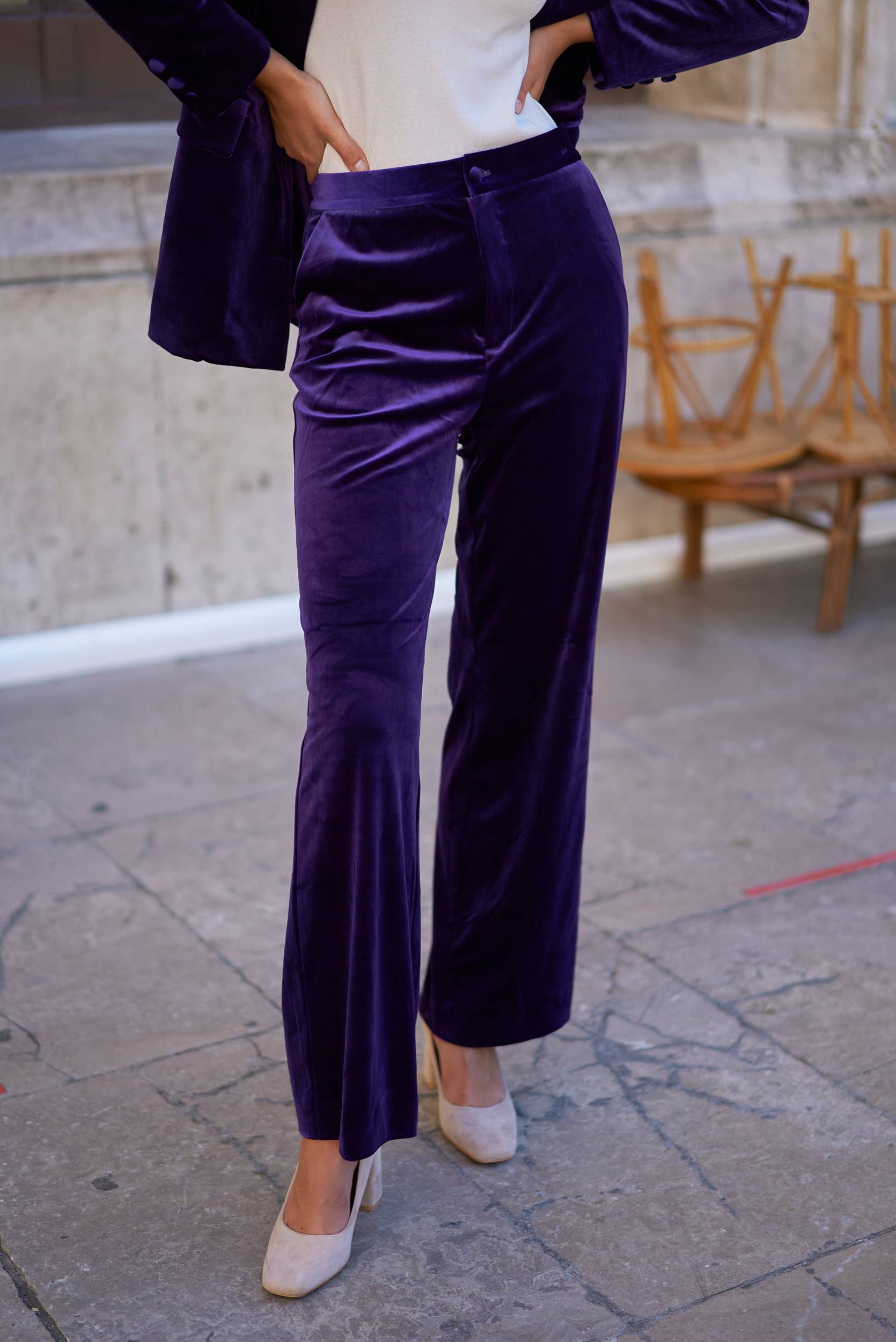 Attentif Paris - Straight cut velvet pants: Dark brown / Sx1 Mx1 Lx1 XLx1