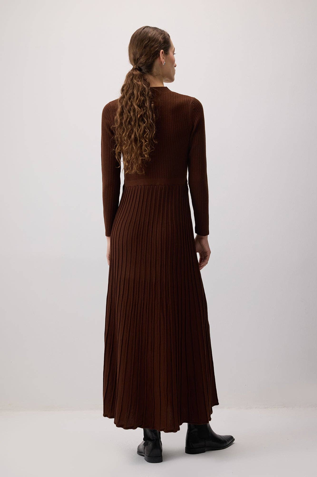 Touché Privé EU - KNITWEAR DRESS: Brown / Standart