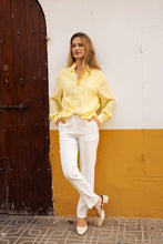Afbeelding in Gallery-weergave laden, LULUMARY - Asymmetric shirt CH390: Pink / 2S 2M 2L
