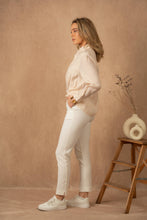 Afbeelding in Gallery-weergave laden, LULUMARY - Asymmetric shirt CH390: Pink / 2S 2M 2L
