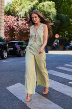 Afbeelding in Gallery-weergave laden, Straight embroidered trousers Beige
