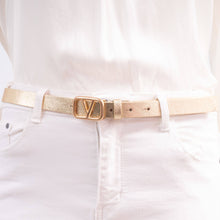 Afbeelding in Gallery-weergave laden, Cecile Wang - Iridescent leather belt with gold buckle BK0092: Bronze
