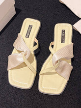 Afbeelding in Gallery-weergave laden, UZ Wholesale Store - Pleated Split-Joint Square-Toe Sandals Slippers: GOLD / 37
