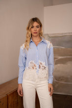 Afbeelding in Gallery-weergave laden, CHOKLATE PARIS - Cotton shirt with lace inserts - CK08340: Prune / 2 S/M - 2 M/L
