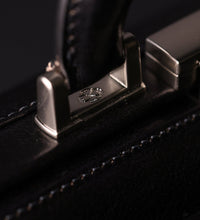 Afbeelding in Gallery-weergave laden, Time Resistance - Large Italian Leather Doctor Bag - The Master and Margarita: Black

