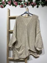 Afbeelding in Gallery-weergave laden, la maison des fibres naturelles - 60681ALPAGA sweater made in Italy: Beige
