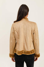 Afbeelding in Gallery-weergave laden, CHOKLATE PARIS - Suede leather &amp; faux fur coat - 89A123: Choco / 1S-2M-2L-1XL
