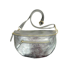 Afbeelding in Gallery-weergave laden, Chenson &amp; Gorett - Large Italian Leather Women&#39;s Waist Bag with Front Pocket: Army Green
