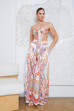 Afbeelding in Gallery-weergave laden, Her Bottari - SET_Convertible Scarf crop top and Wide pants set: ECRU
