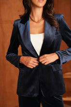 Afbeelding in Gallery-weergave laden, CHOKLATE PARIS - Ganny tailored jacket in velvet, single-button - V26115: Choco / 1S-1M-1L-1XL
