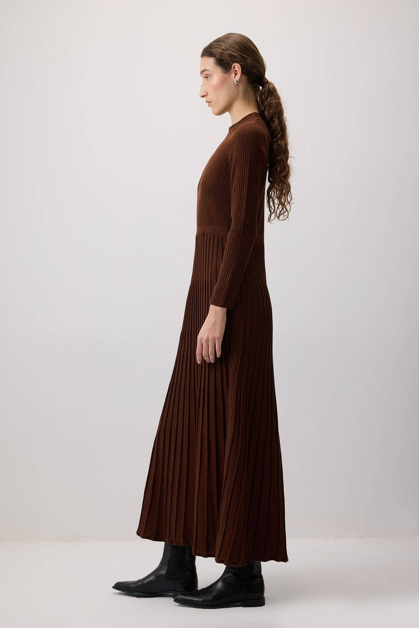 Touché Privé EU - KNITWEAR DRESS: Brown / Standart