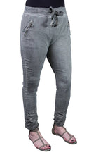 Afbeelding in Gallery-weergave laden, TINA Stephens Italy/Tees By Tina - Riley Zipper Pocket Pant (PL151): 100 White
