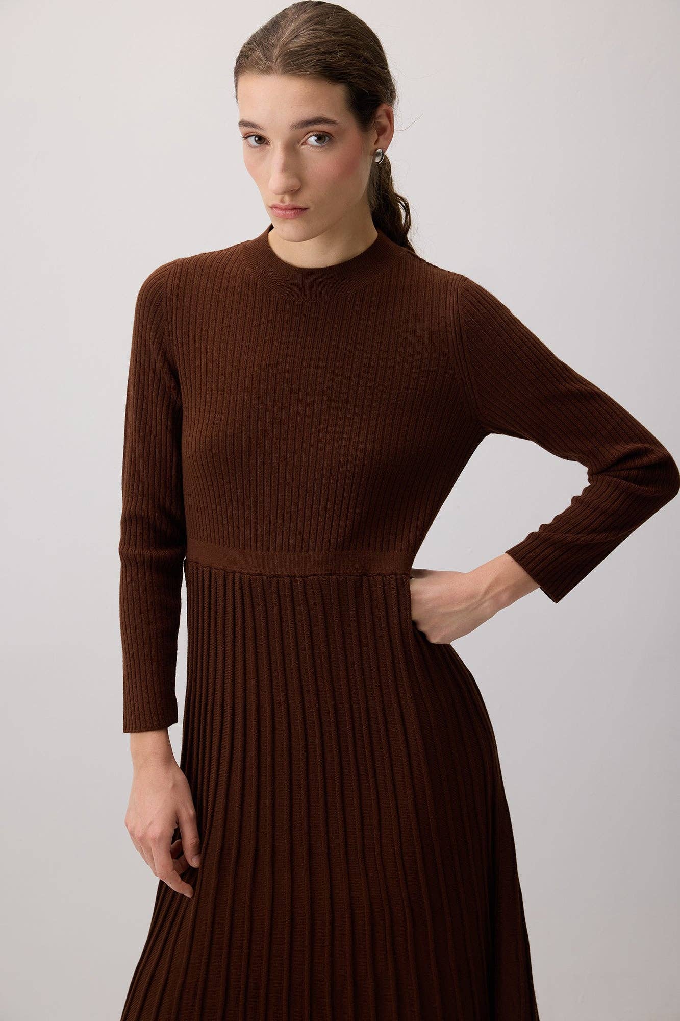 Touché Privé EU - KNITWEAR DRESS: Brown / Standart