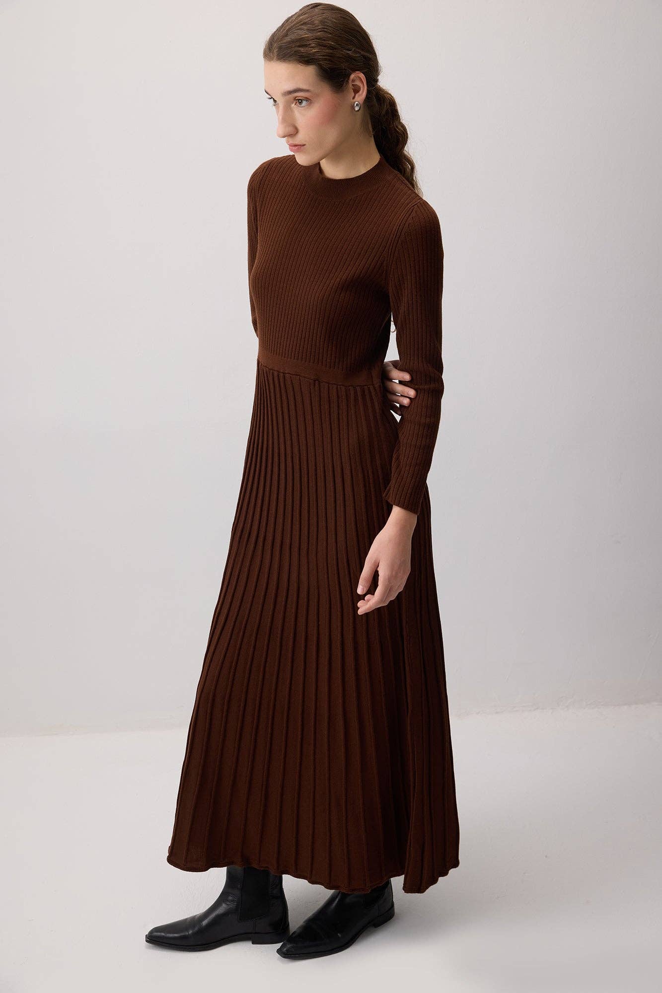 Touché Privé EU - KNITWEAR DRESS: Brown / Standart