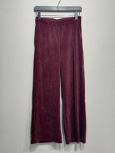 Afbeelding in Gallery-weergave laden, NOELINE - Wide-leg corduroy pants 59164: Bordeaux
