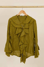 Afbeelding in Gallery-weergave laden, LÉA &amp; LUC - Linen Ruffled Shirt REF. 12186: Beige
