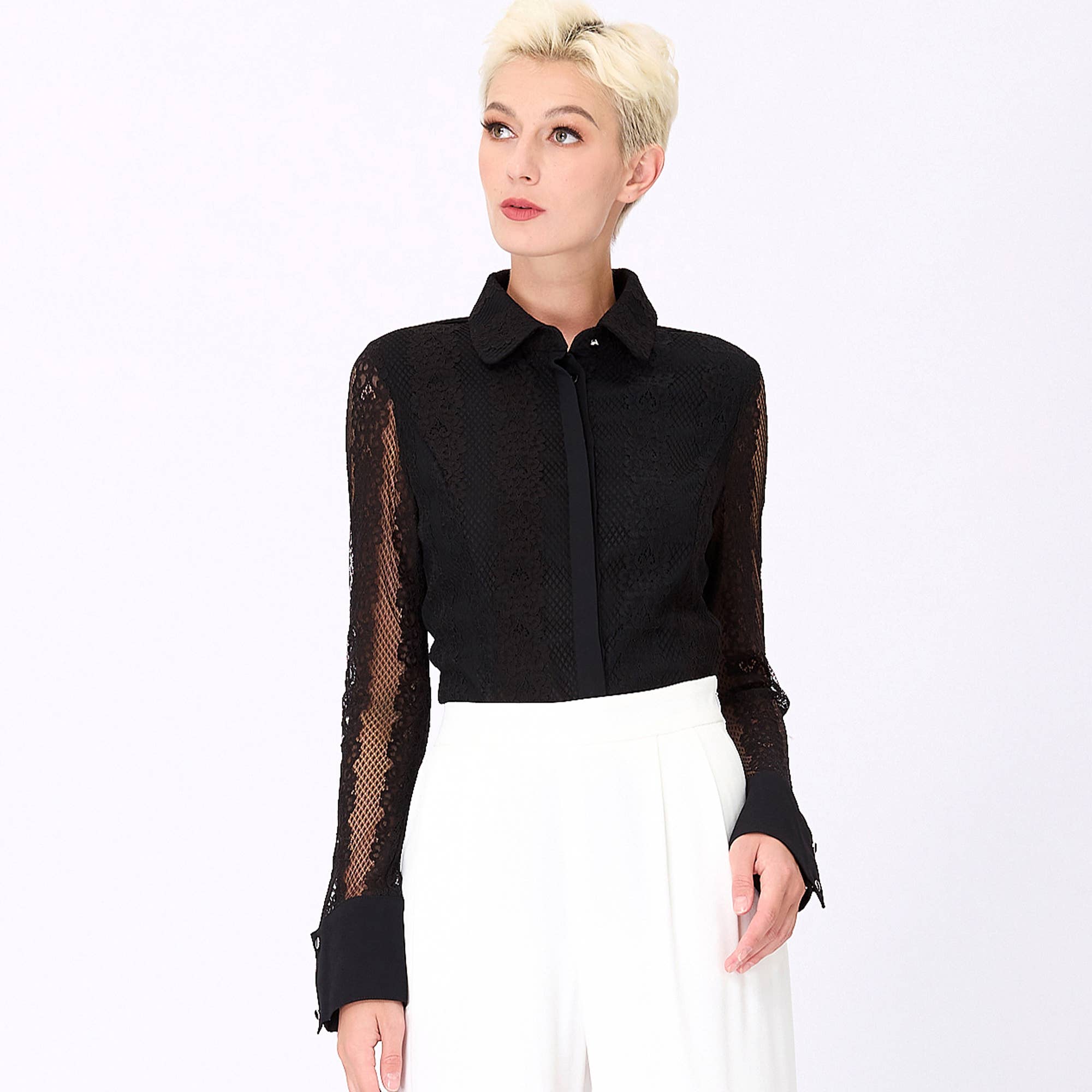 Smart and Joy - Long sleeve fitted lace blouse: White / EN 42