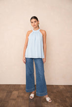 Afbeelding in Gallery-weergave laden, Attentif Paris - Top with bow neckline containing linen: White / Sx1 Mx1 Lx1
