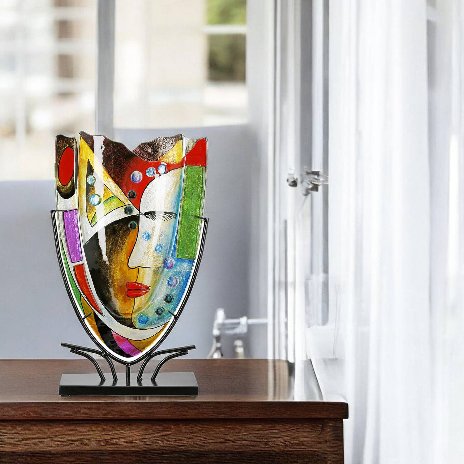 Gilde Handwerk Macrander GmbH & Co. KG - Veronique face vase, h.49 cm: Interior walls are hand painted/not waterproof / Multicoloured / Jar