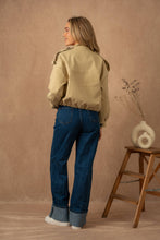 Afbeelding in Gallery-weergave laden, LULUMARY - Short trench V357: Beige / 3S/M 3M/L
